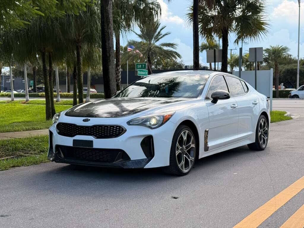 2020 KIA Stinger