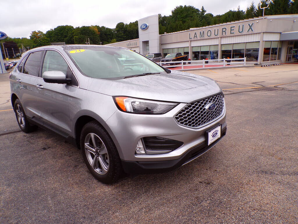 2023 FORD Edge