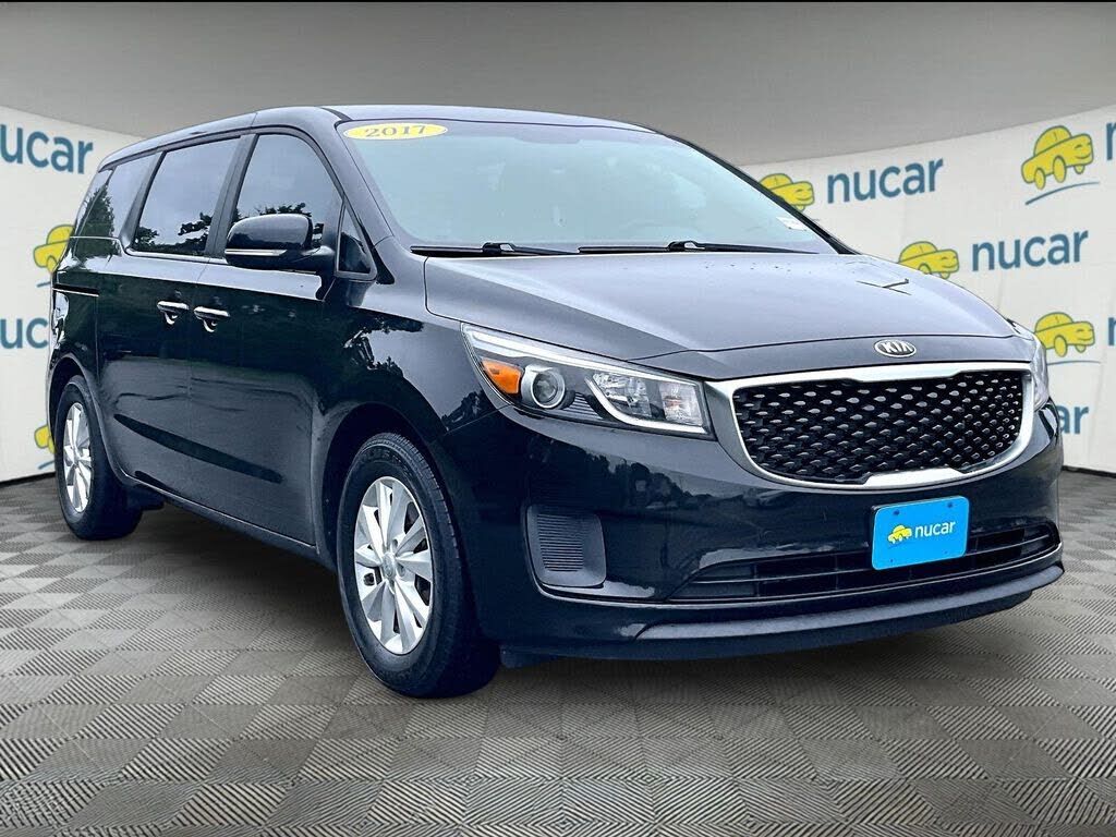 2017 KIA Sedona