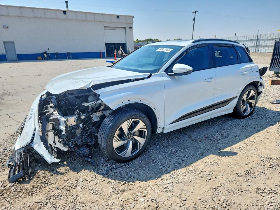 2025 AUDI Q6