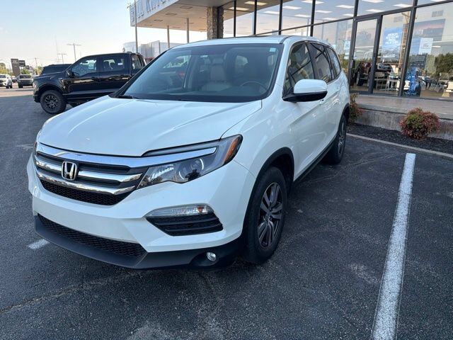 2017 HONDA Pilot
