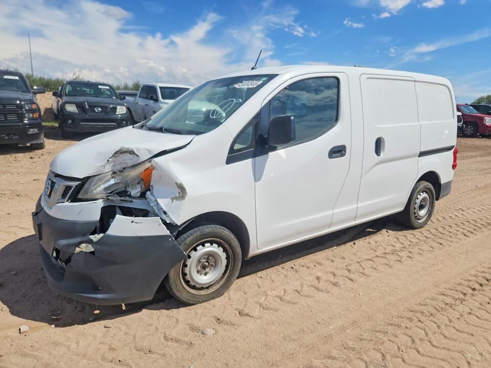 2015 NISSAN NV200