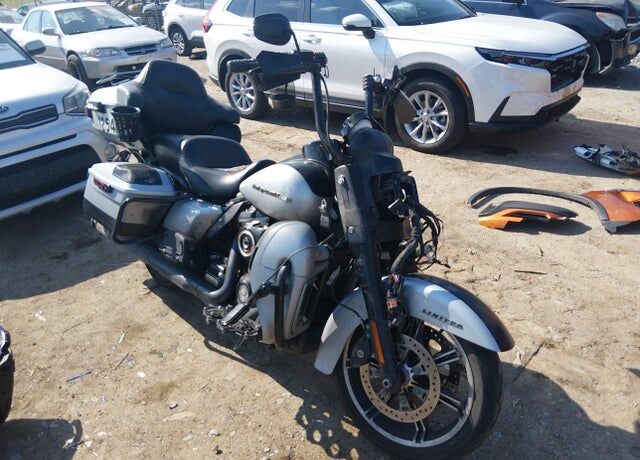 2020 HARLEY DAVIDSON FLTRK / Road Glide Limited