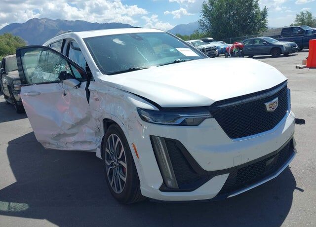 2023 CADILLAC XT6