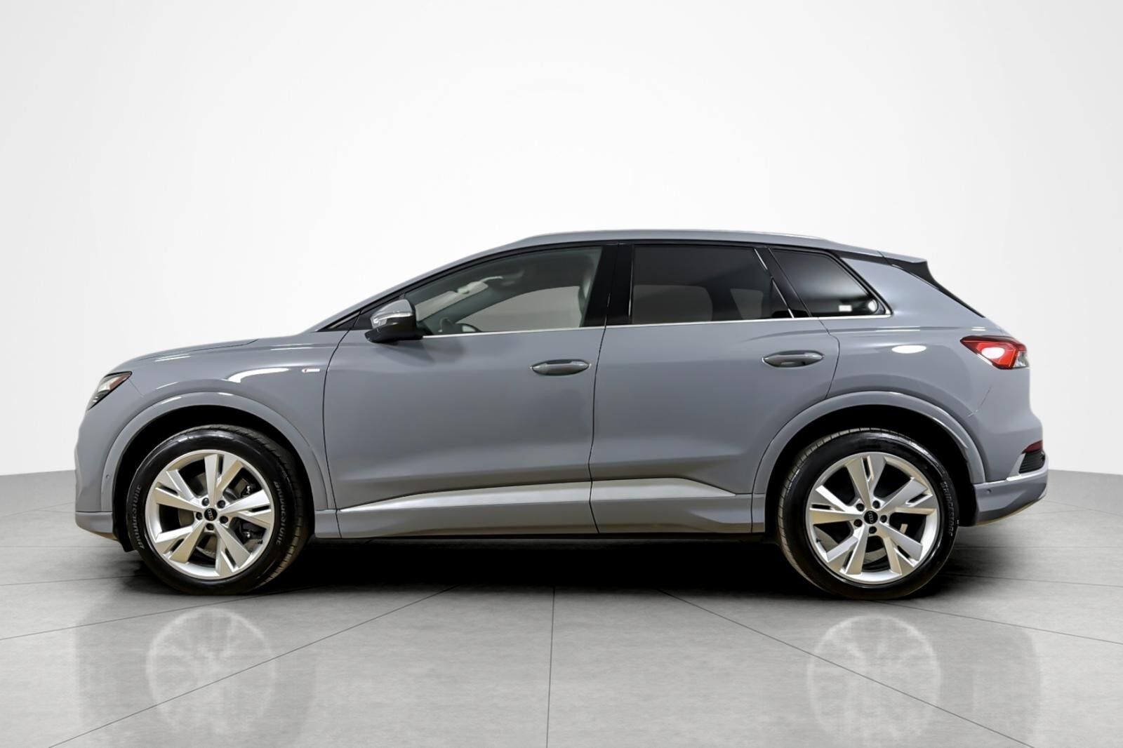 2023 Audi Q4