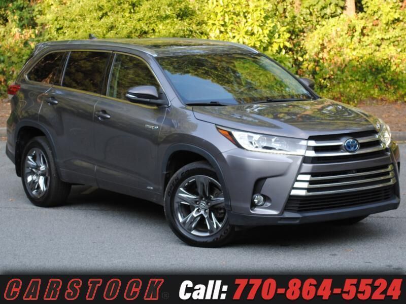 2017 TOYOTA Highlander