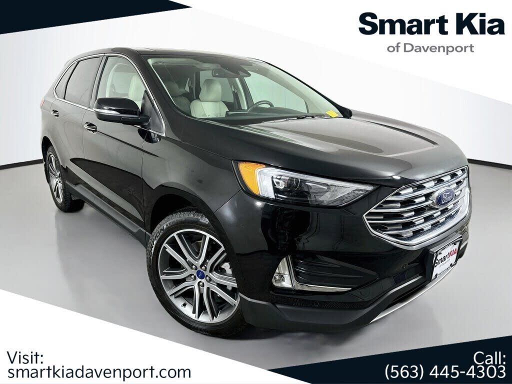 2022 FORD Edge