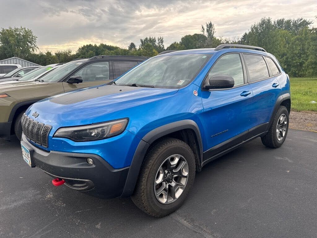 2019 JEEP Cherokee