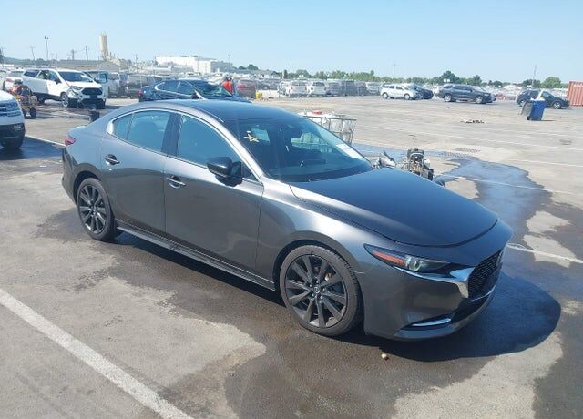 2021 MAZDA Mazda3