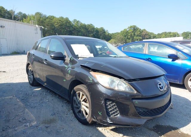 2012 MAZDA Mazda3