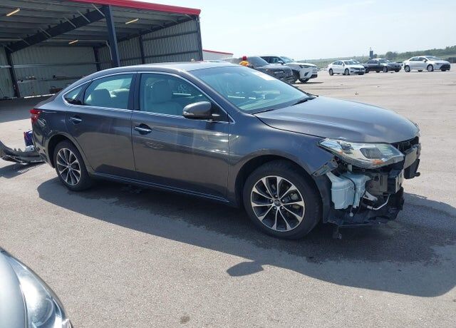 2018 TOYOTA Avalon