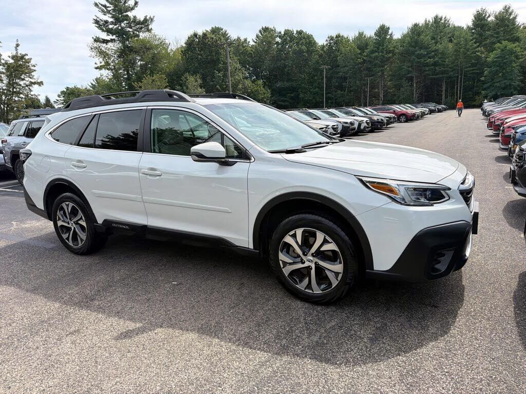 2021 SUBARU Outback