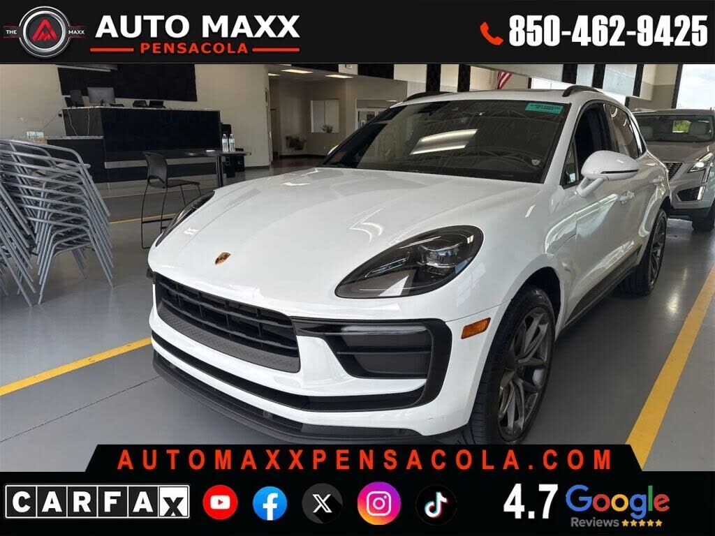 2022 PORSCHE Macan