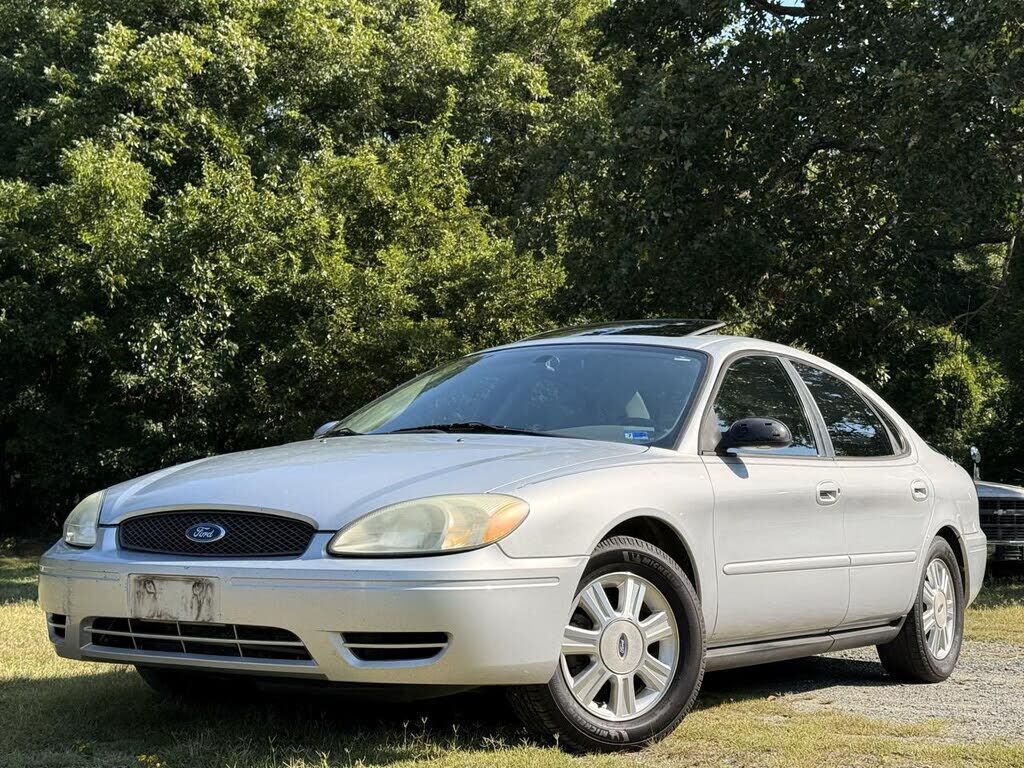 2006 FORD Taurus