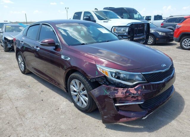 2018 KIA Optima