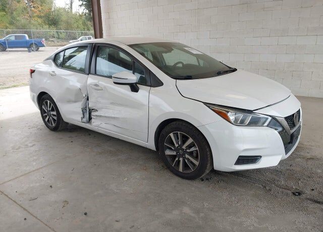 2021 NISSAN Versa