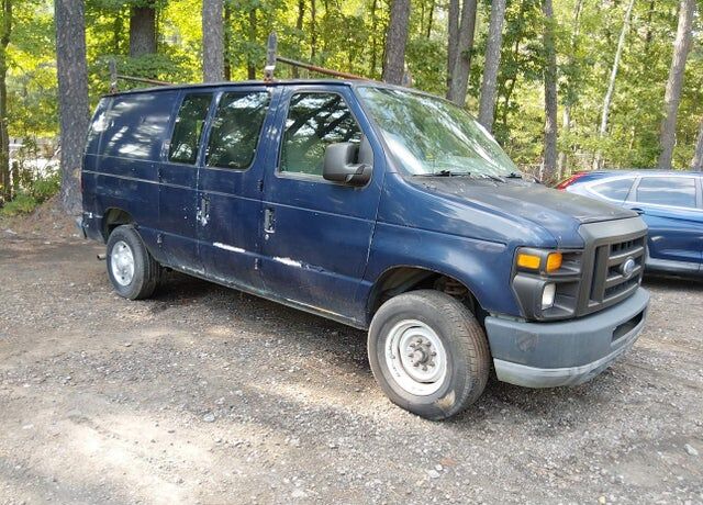 2011 FORD E-250
