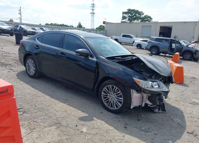 2015 LEXUS ES