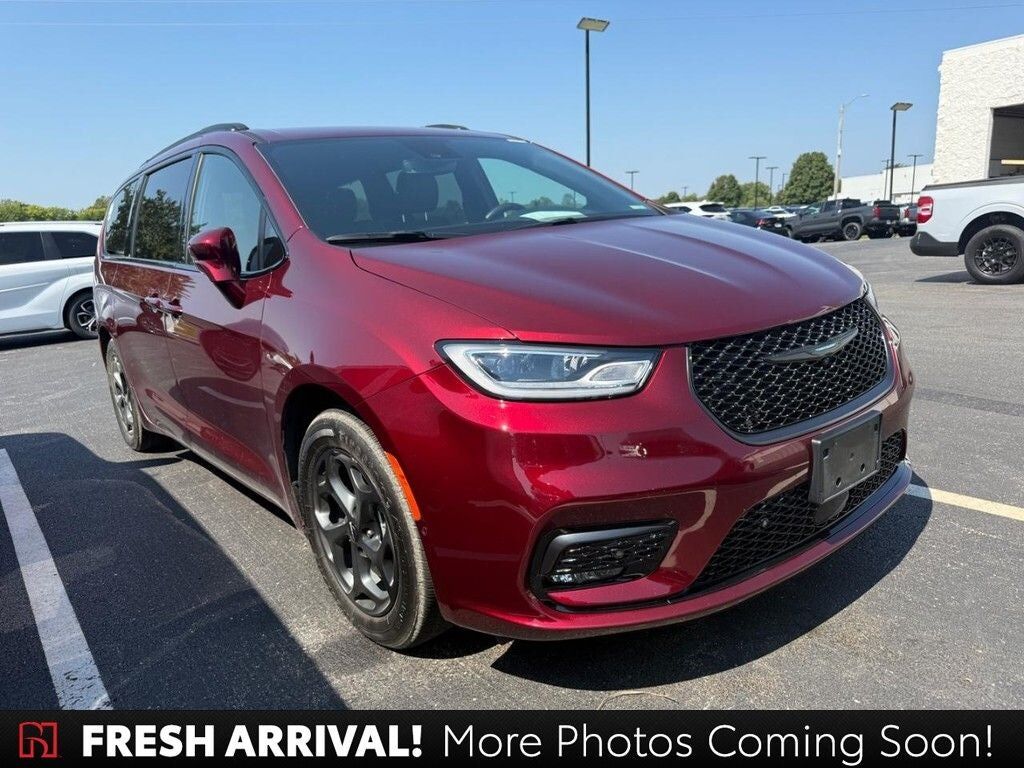 2021 CHRYSLER Pacifica
