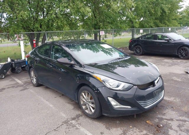 2015 HYUNDAI Elantra
