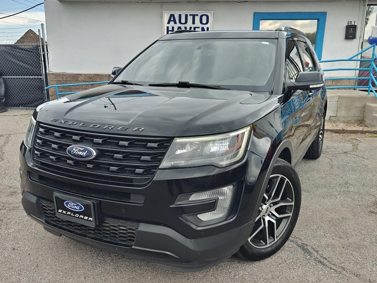 2017 FORD Explorer