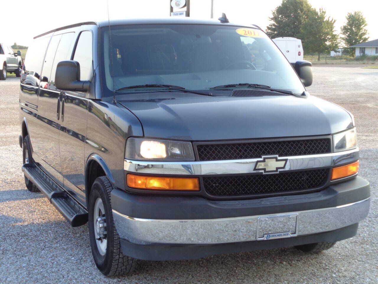 2017 CHEVROLET Express
