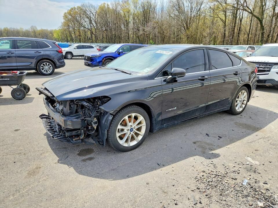 2019 FORD Fusion