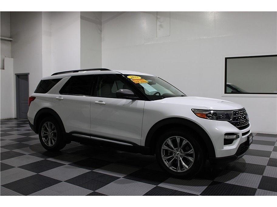2022 FORD Explorer