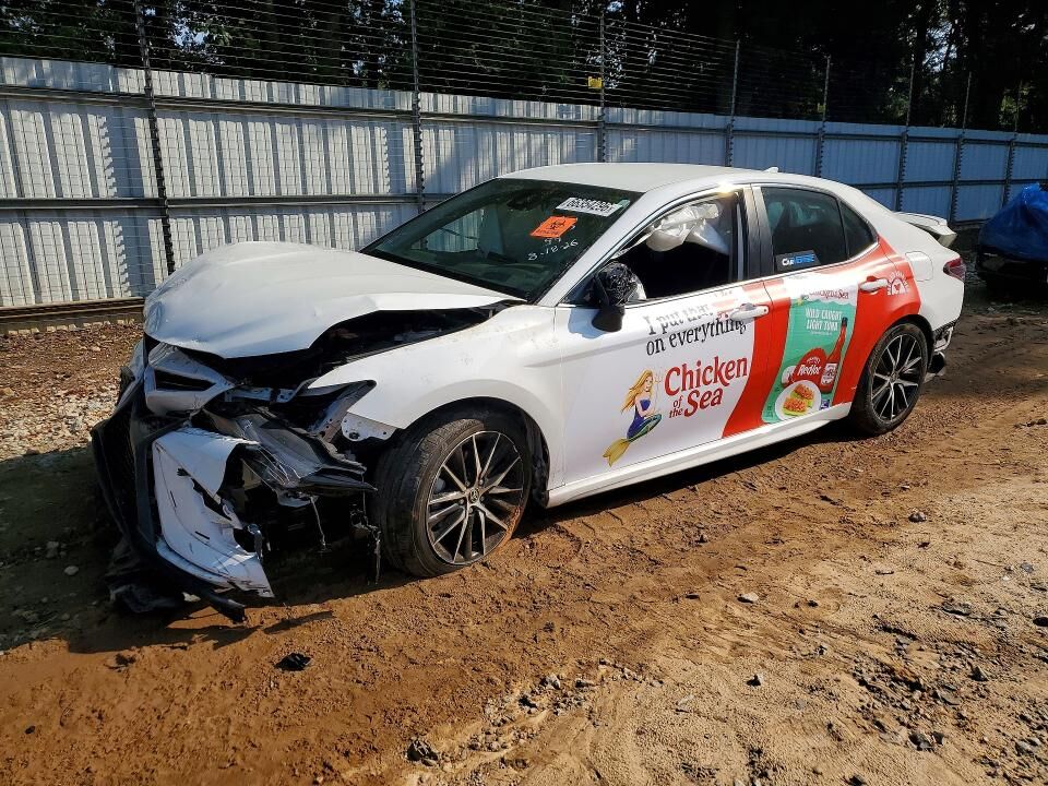 2022 TOYOTA Camry