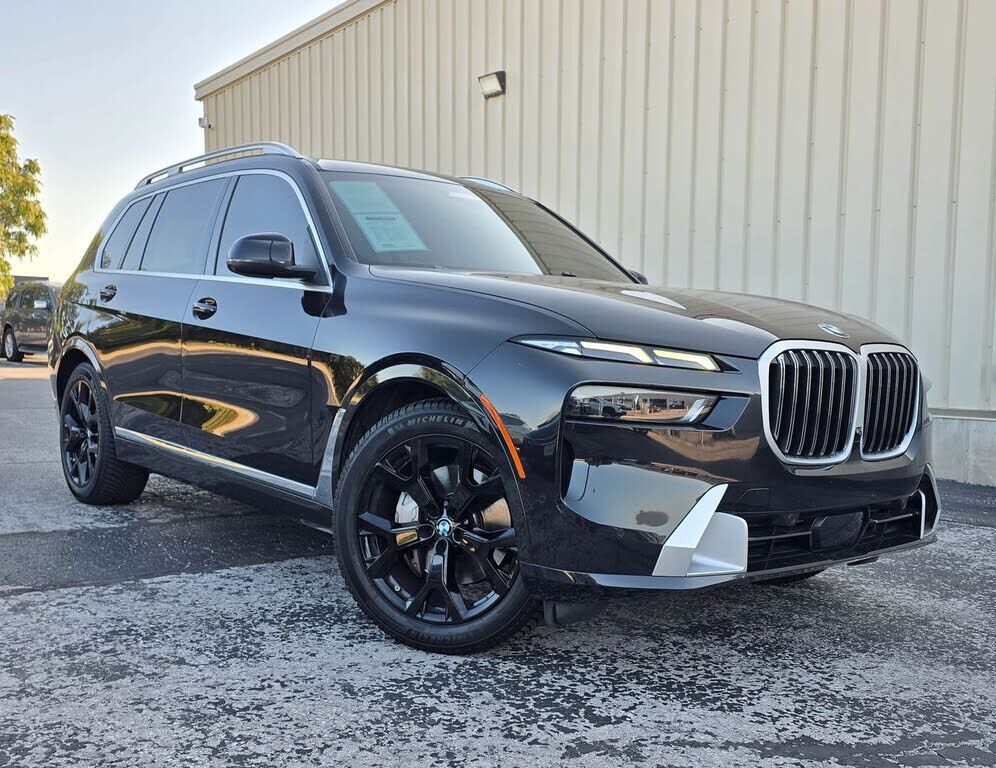2024 BMW X7