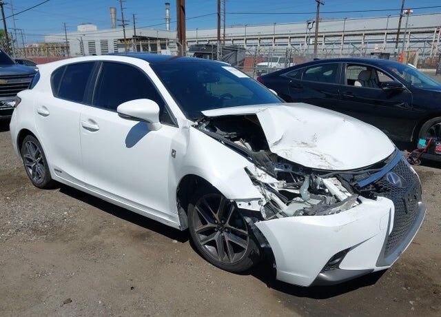2015 LEXUS CT