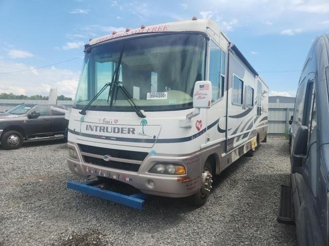 2002 WORKHORSE W22