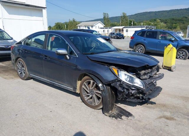 2017 SUBARU Legacy