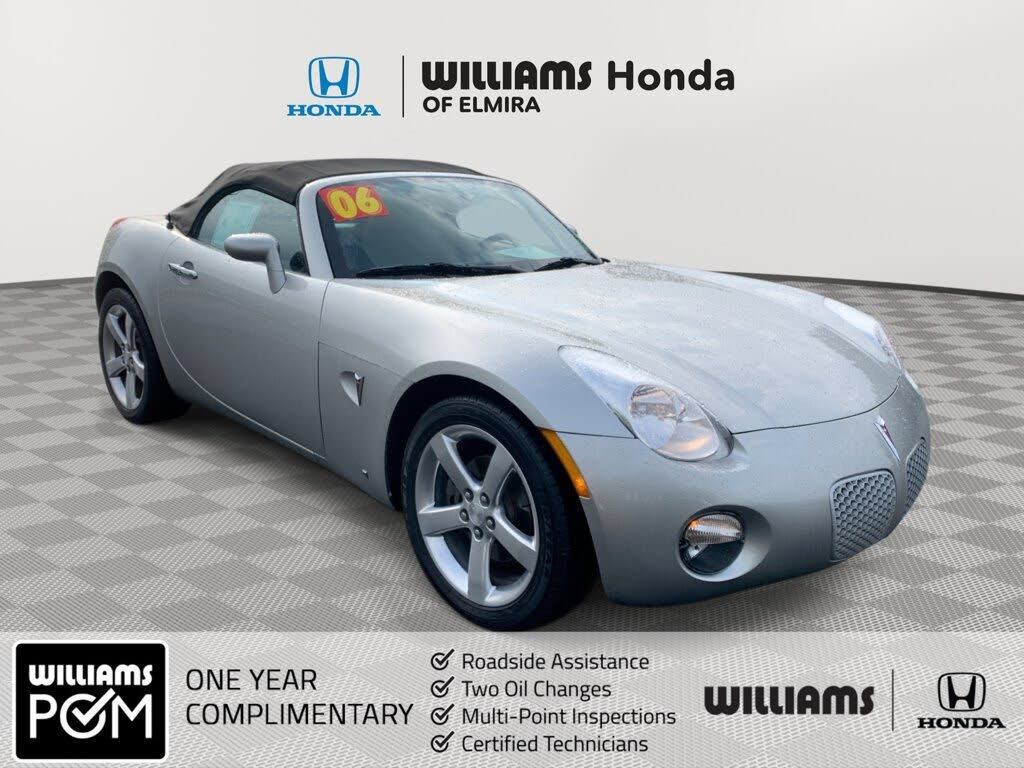 2006 PONTIAC Solstice