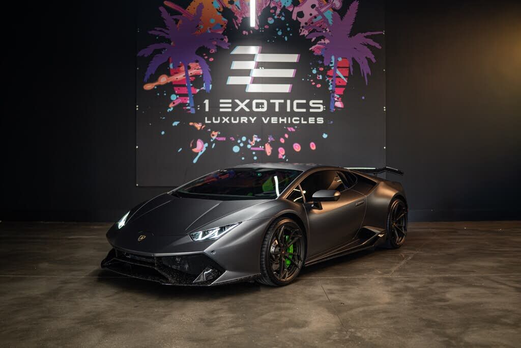 2017 LAMBORGHINI Huracan