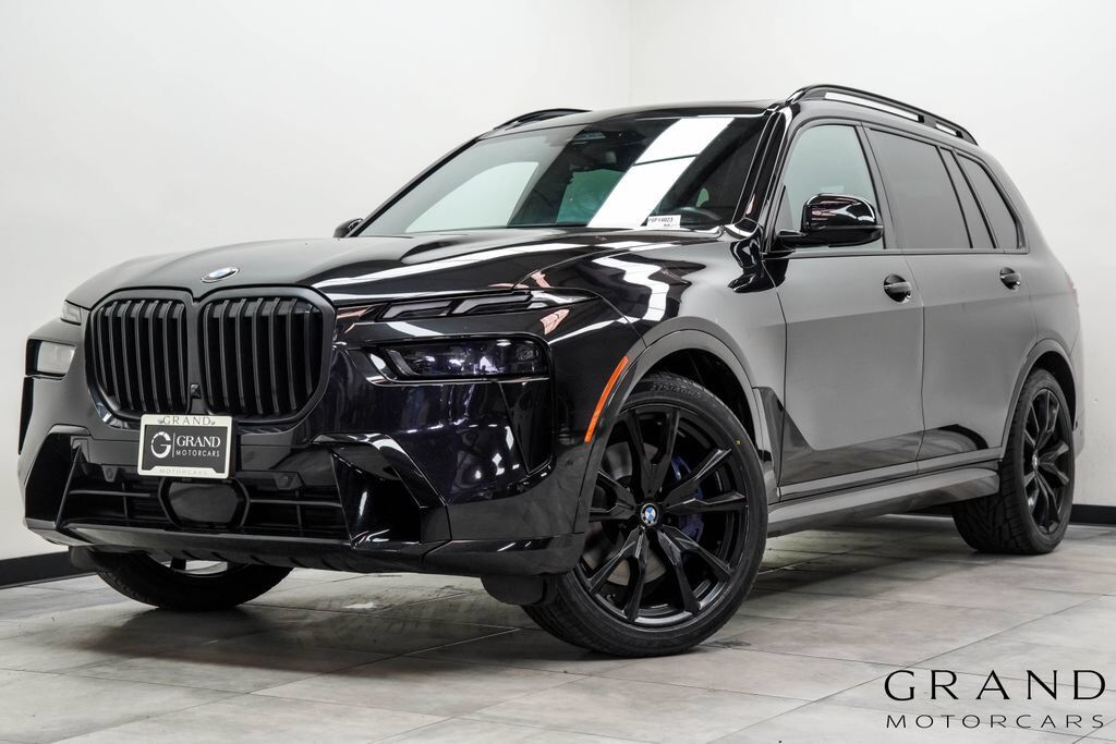2023 BMW X7