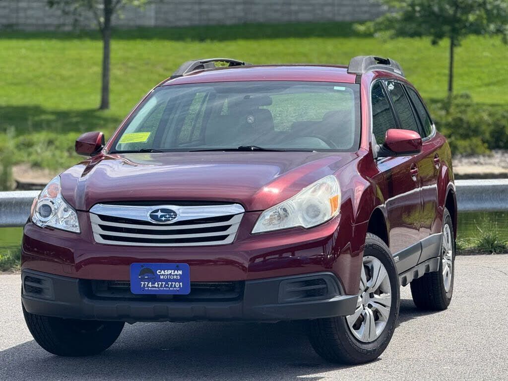 2011 SUBARU Outback
