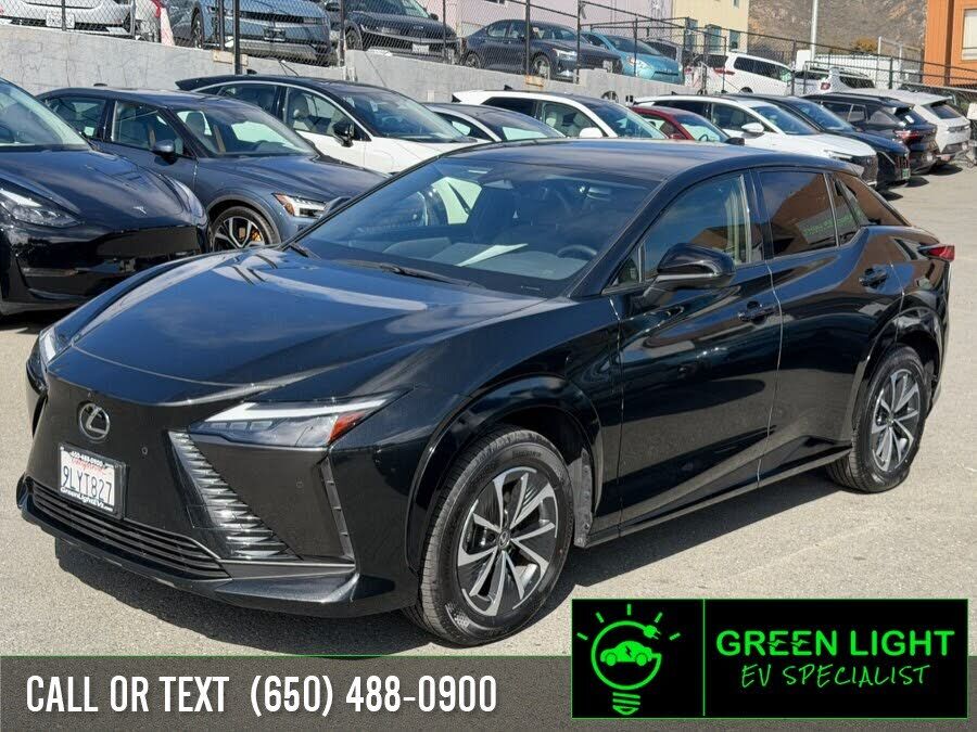 2024 LEXUS RZ