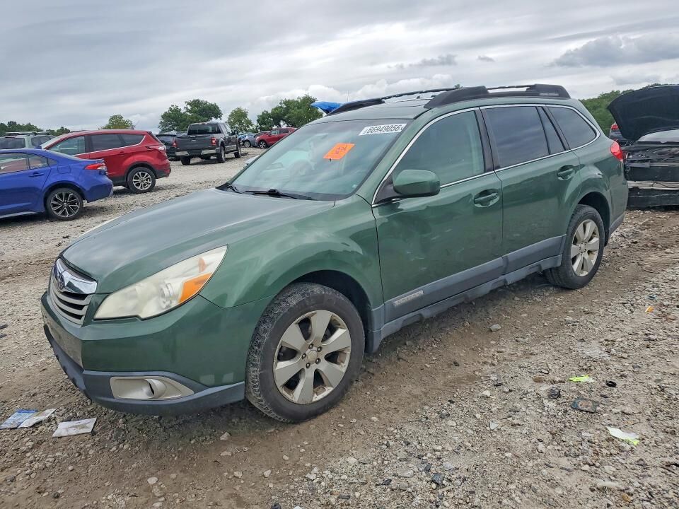 2010 SUBARU Outback