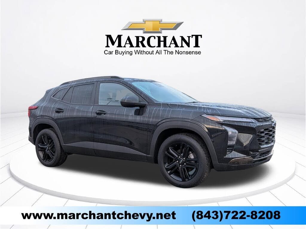 2025 CHEVROLET Trax