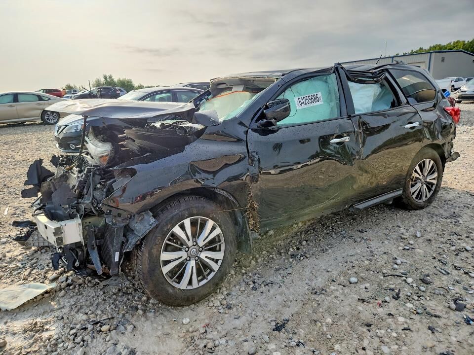2018 NISSAN Pathfinder