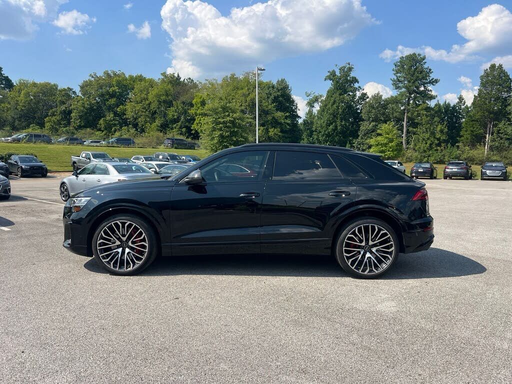 2024 Audi SQ8