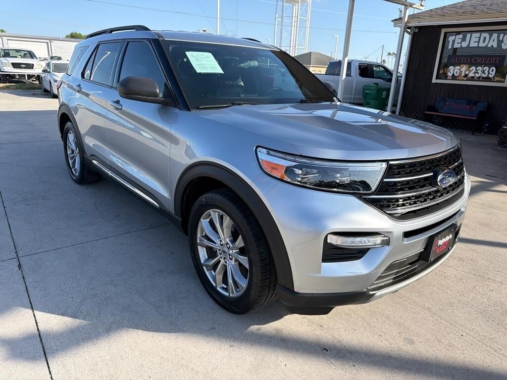 2020 FORD Explorer