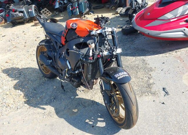 2008 HONDA CB