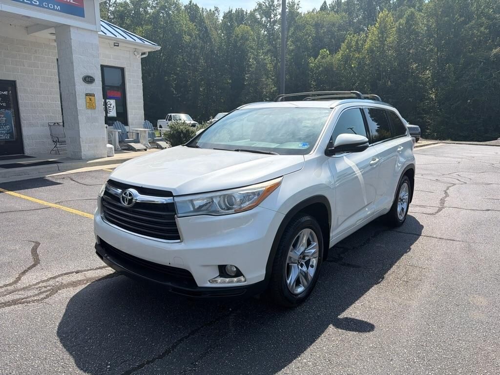 2016 TOYOTA Highlander
