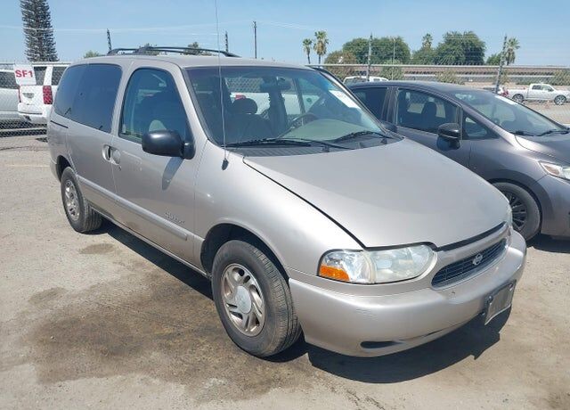 2000 NISSAN Quest