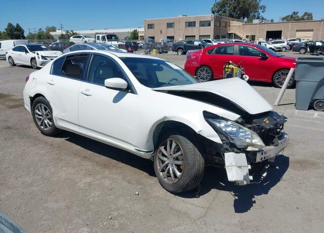 2012 INFINITI G37