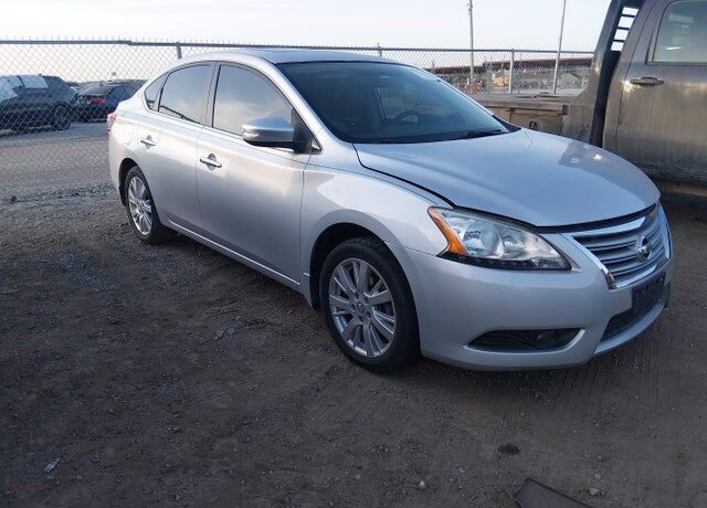 2015 NISSAN Sentra