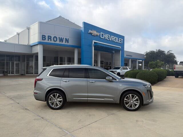 2024 CADILLAC XT6