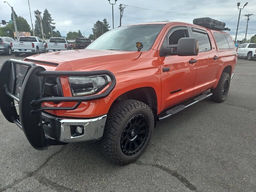 2016 TOYOTA Tundra